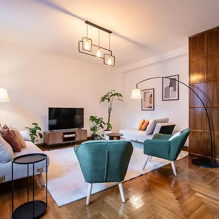 Grand Billiard Exclusive Apartment *